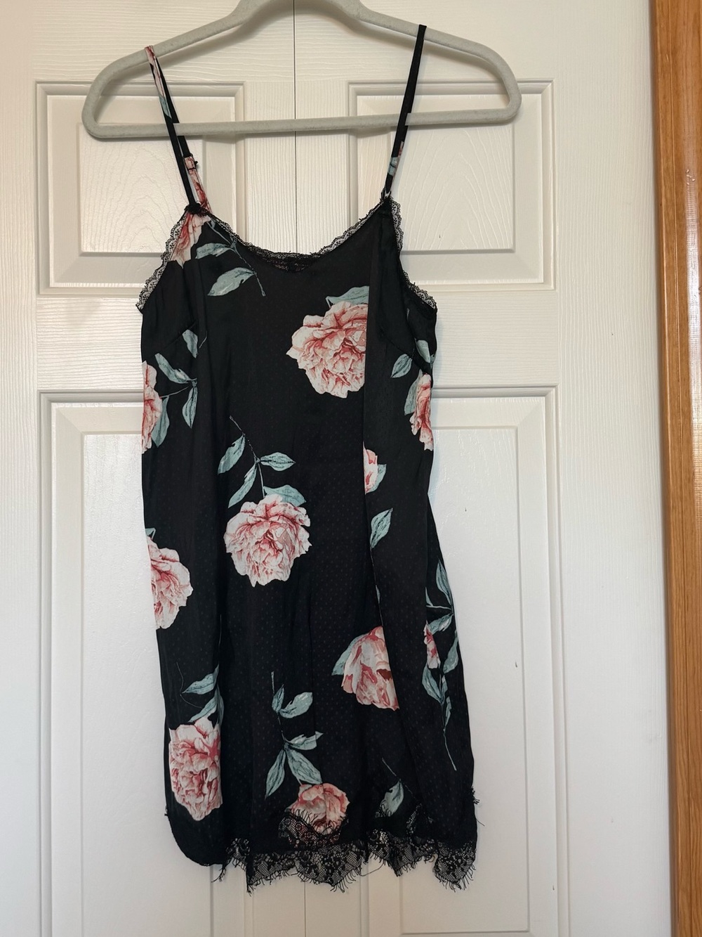 Wet seal Y2K satin slip‎ dress with lace trim size S